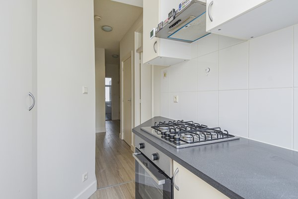 Medium property photo - Linnaeusstraat 158, 2522 GW Den Haag